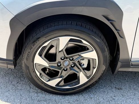 Certified 2024 Subaru Crosstrek 2.5i Limited AWD/4WD image 11