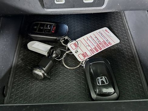 Certified 2023 Honda Accord EX image 20