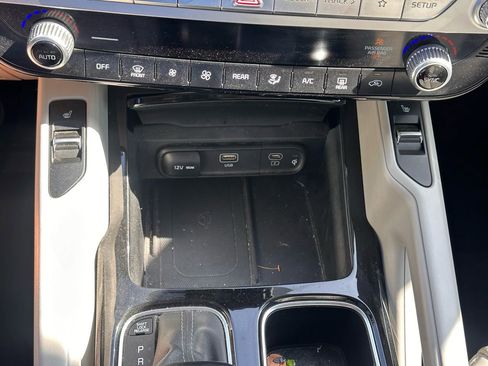 Used 2023 Kia Telluride S image 29