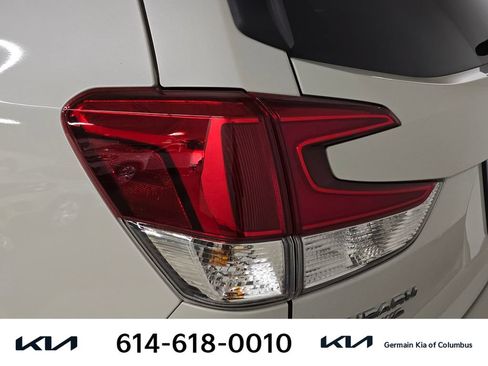 Used 2024 Subaru Forester Premium AWD/4WD image 15