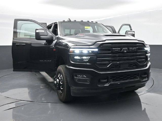 New 2026 RAM 3500 Laramie AWD/4WD image 61