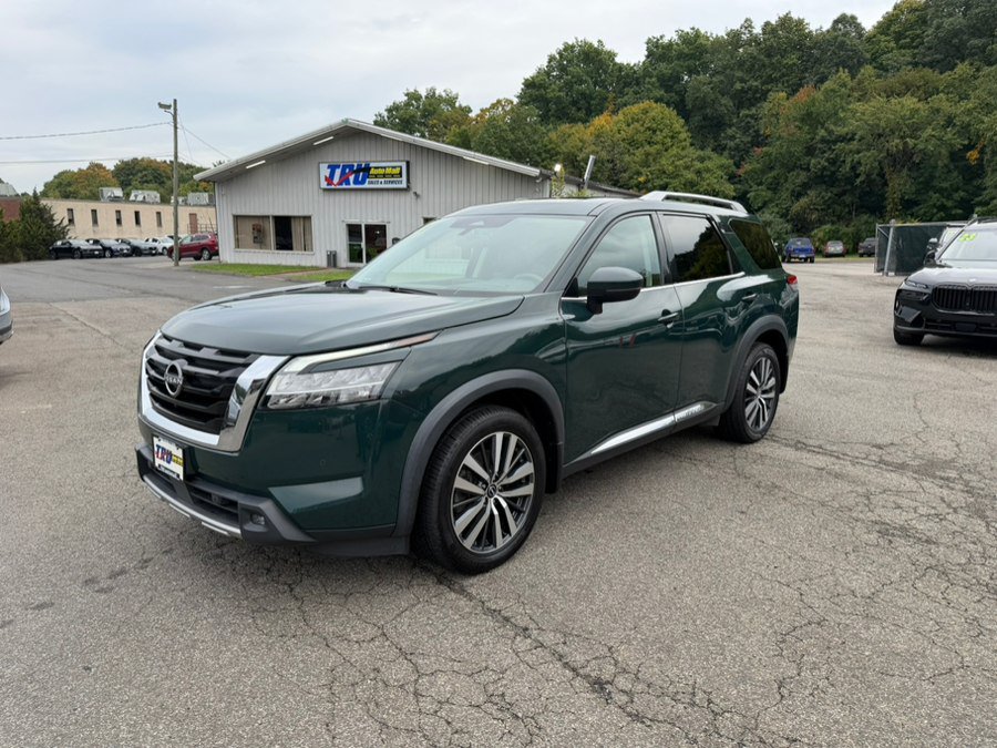 Used 2022 Nissan Pathfinder Platinum w/ Lighting Package (N92) AWD/4WD image 1