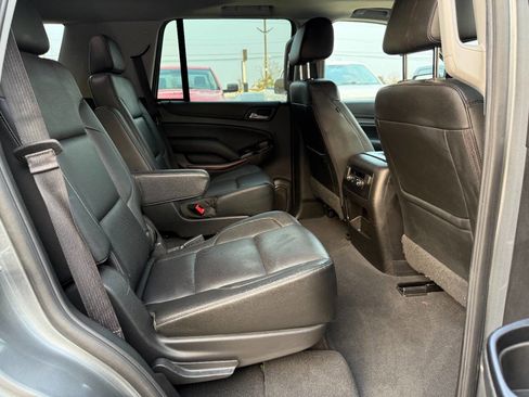 Used 2019 GMC Yukon SLT w/ Premium Edition image 10