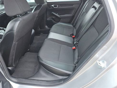 Used 2025 Honda Civic Sport image 26