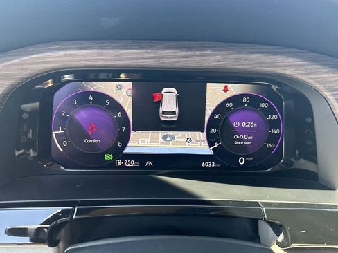 Used 2025 Volkswagen Atlas SEL Premium R-Line AWD/4WD image 19
