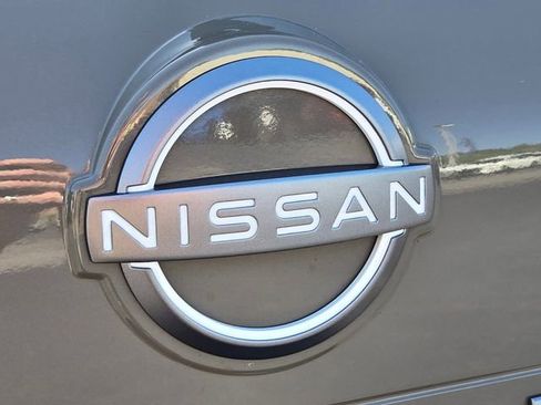 Used 2025 Nissan Rogue SV AWD/4WD image 15