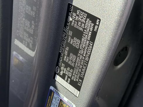 Certified 2023 Genesis Electrified GV70 AWD/4WD image 31