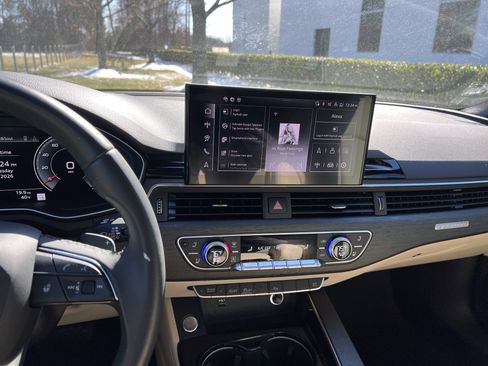 Used 2024 Audi A5 2.0T Premium Plus image 32