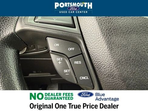 Used 2023 Ford Edge SE image 11