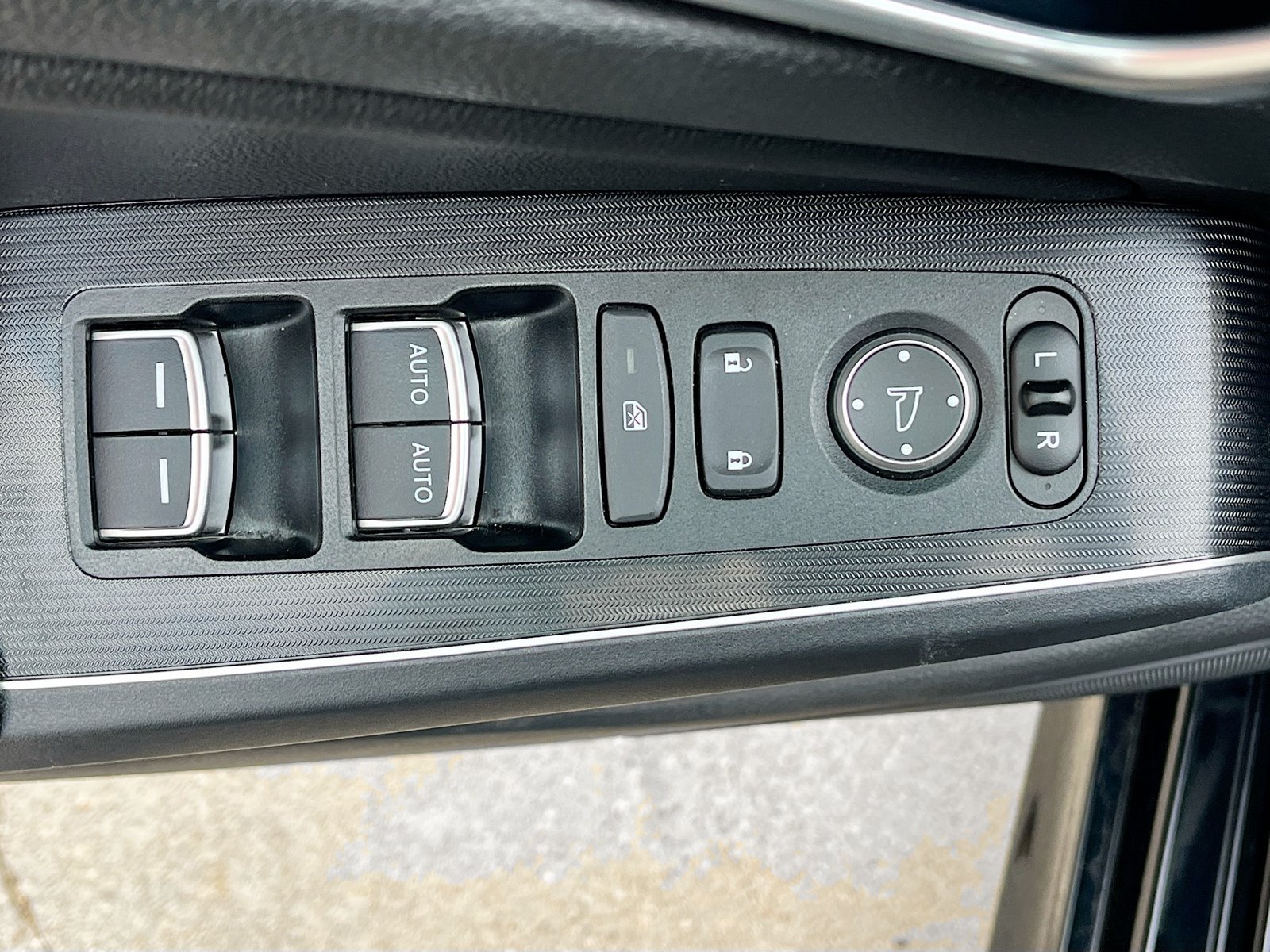 Used 2024 Honda Civic Touring image 18