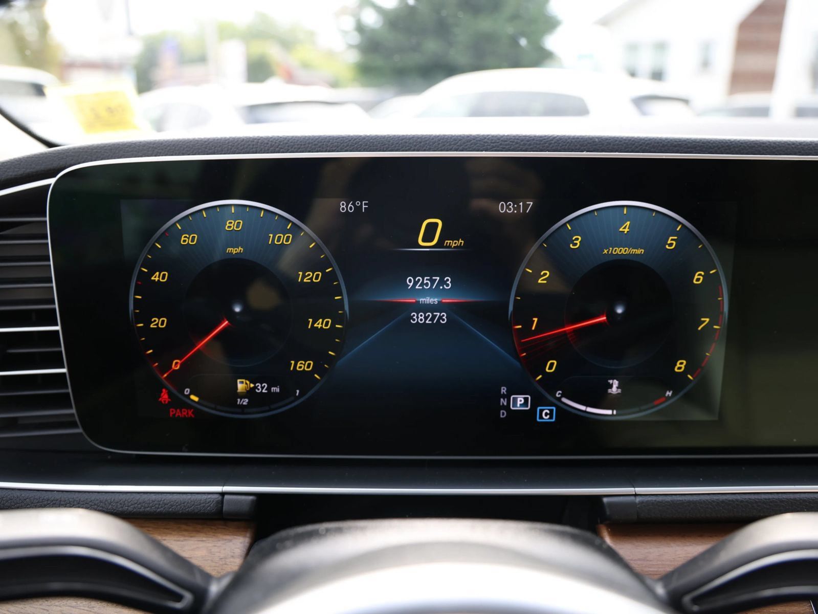 Used 2022 Mercedes-Benz GLE 350 4MATIC w/ AMG Line Exterior image 16