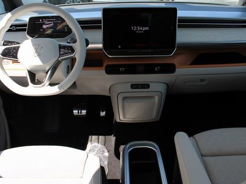 New 2025 Volkswagen ID. Buzz Pro S Plus image 17