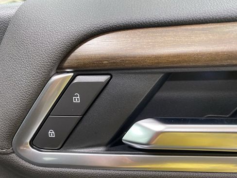New 2026 Chevrolet Silverado 1500 High Country w/ High Country Premium Package AWD/4WD image 19