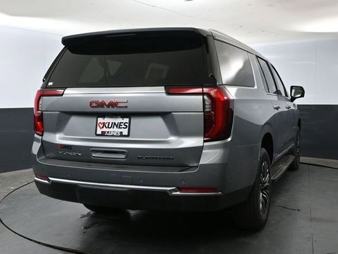 Used 2025 GMC Yukon XL Elevation image 12