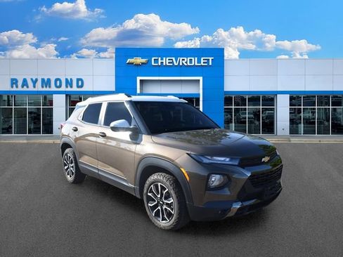 Used 2021 Chevrolet TrailBlazer ACTIV w/ Sun and Liftgate Package AWD/4WD image 1
