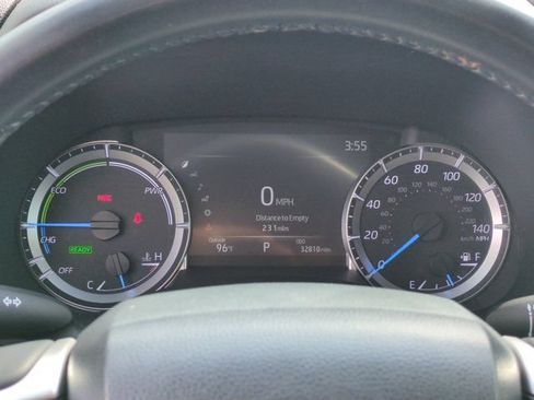 Used 2023 Toyota Highlander XLE FWD image 20