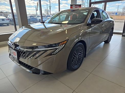 New 2026 Nissan Sentra SV w/ SV Convenience Package FWD image 2