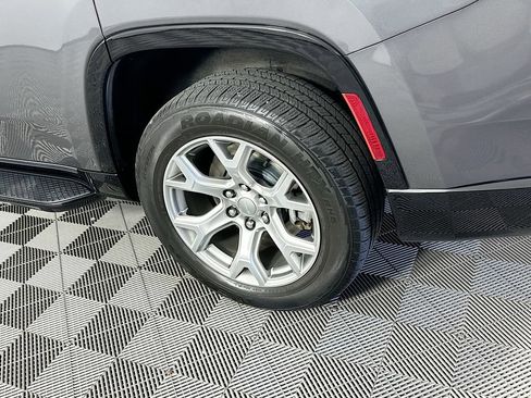 Used 2022 Jeep Wagoneer Series II image 40