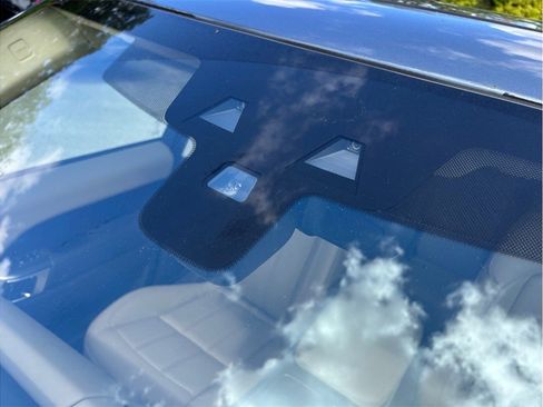 Used 2021 Land Rover Range Rover Sport SE image 12