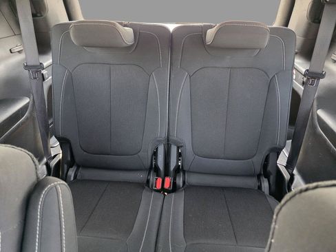 Used 2024 Jeep Grand Cherokee L Laredo RWD image 28