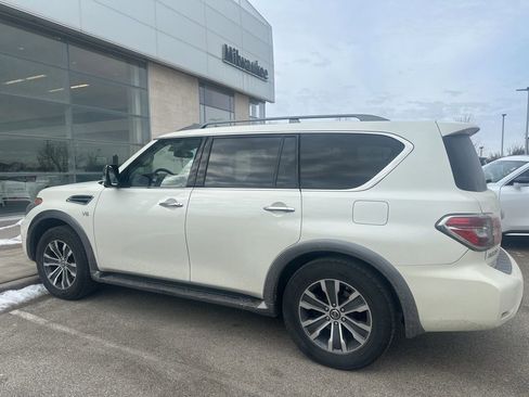 Used 2019 Nissan Armada SL image 3