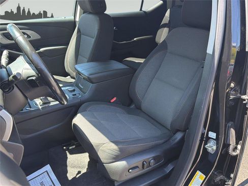Used 2019 Chevrolet Traverse LT AWD/4WD image 11