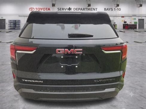Used 2025 GMC Terrain Elevation FWD image 7