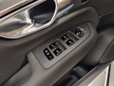 New 2026 Volvo XC90 B6 Ultra w/ Protection Package Premier image 23