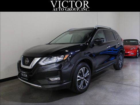 Used 2018 Nissan Rogue SL image 4