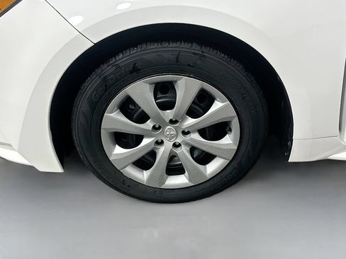 Certified 2024 Toyota Corolla LE FWD image 30