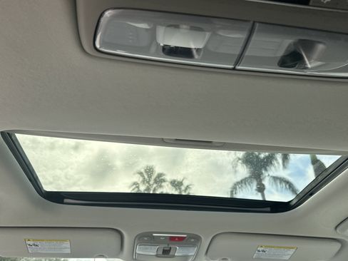 New 2025 Kia Telluride EX image 14