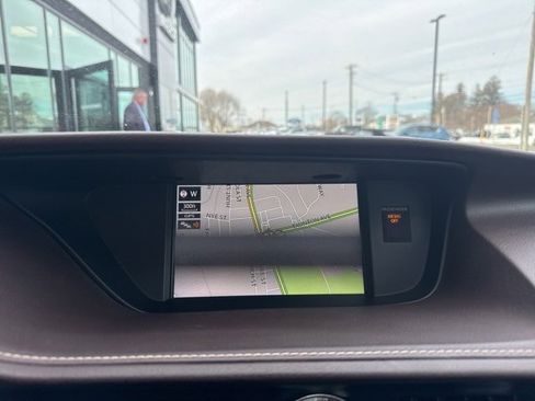 Used 2017 Lexus ES 350 w/ Luxury Package image 18