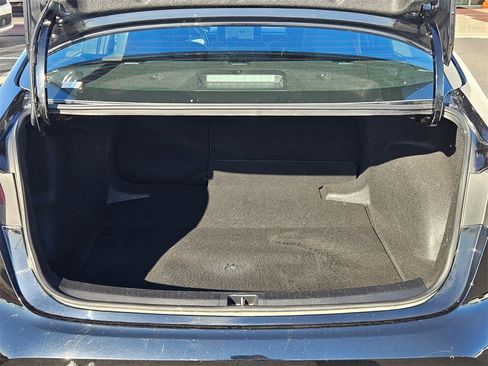 Used 2024 Toyota Corolla LE image 27