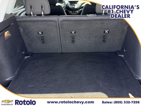 Used 2022 Chevrolet TrailBlazer LT w/ Confidence II Package FWD image 12