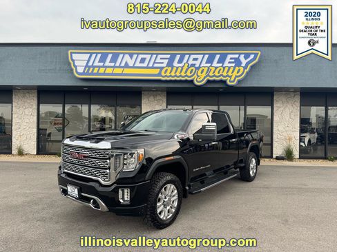 Used 2020 GMC Sierra 2500 Denali w/ Technology Package AWD/4WD image 1