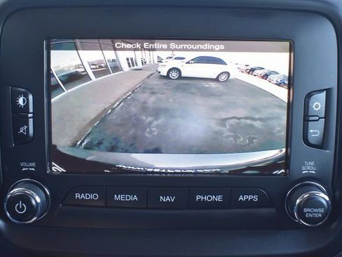 Used 2017 Jeep Renegade Limited image 24