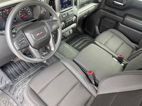 New 2026 GMC Sierra 1500 Pro AWD/4WD image 9