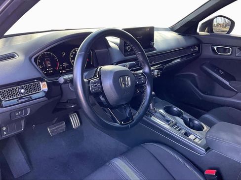 Used 2022 Honda Civic Sport image 17