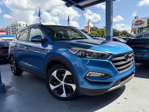 Used 2016 Hyundai Tucson Limited w/ Option Group 03 AWD/4WD image 1