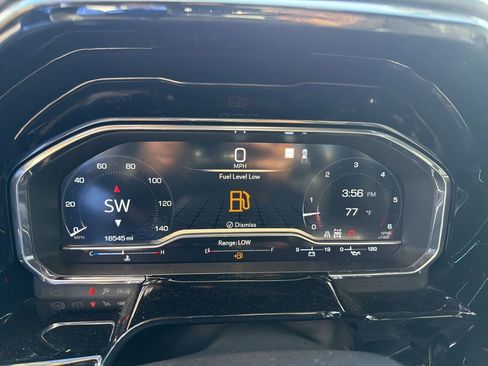 Used 2023 GMC Sierra 1500 SLT w/ SLT Premium Plus Package image 21