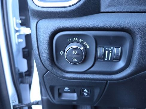 Used 2025 RAM 1500 Laramie w/ Laramie Southwest Edition image 17