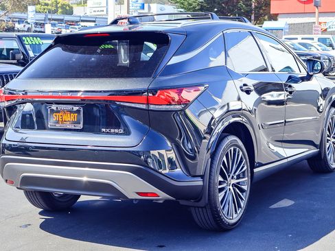 Used 2023 Lexus RX 350 Premium Plus w/ Cold Area Package FWD image 21