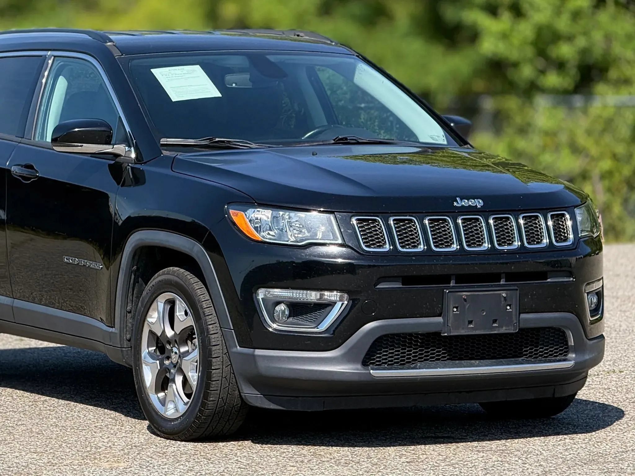 Used 2019 Jeep Compass Limited FWD image 15