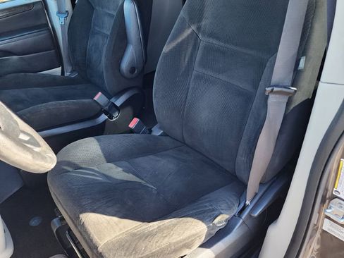 Used 2015 Dodge Grand Caravan American Value Package image 13