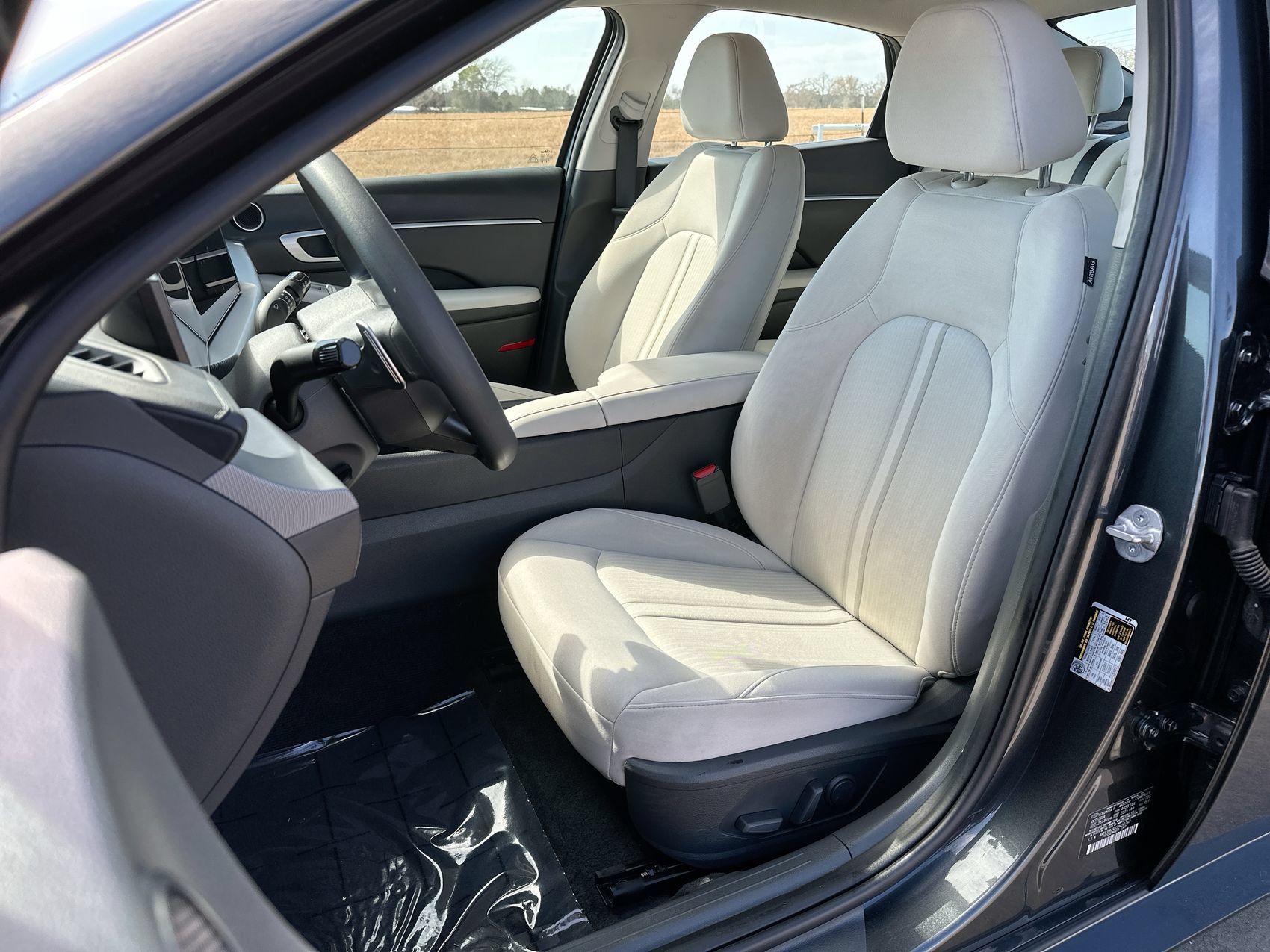 Used 2025 Hyundai Sonata SEL FWD image 11