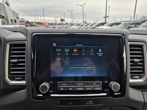 Used 2023 Nissan Frontier SV w/ Technology Package image 33