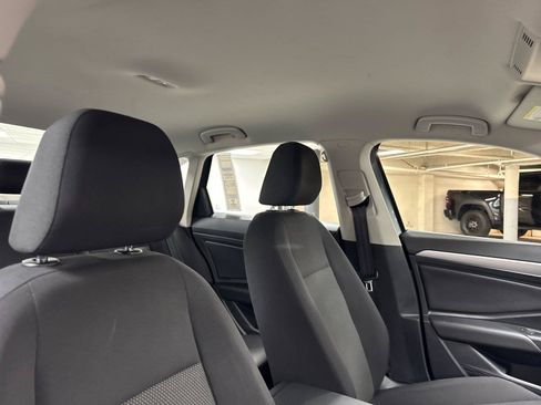 Used 2019 Volkswagen Jetta S w/ Driver Assistance Package FWD image 15
