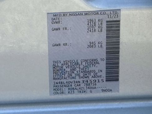 Used 2024 Nissan Altima 2.5 SV FWD image 34