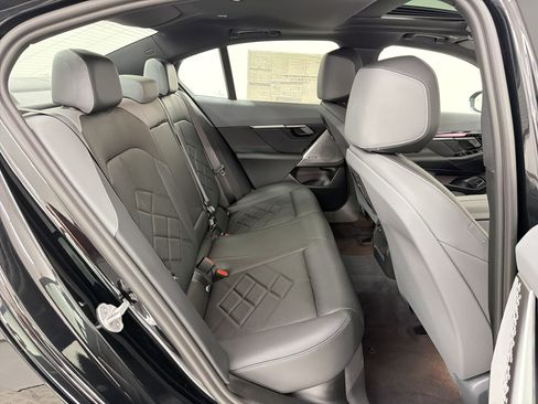 New 2027 BMW 530i RWD image 30
