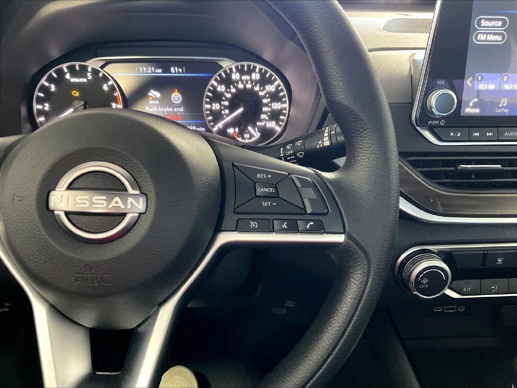 Certified 2024 Nissan Altima 2.5 SV FWD image 23